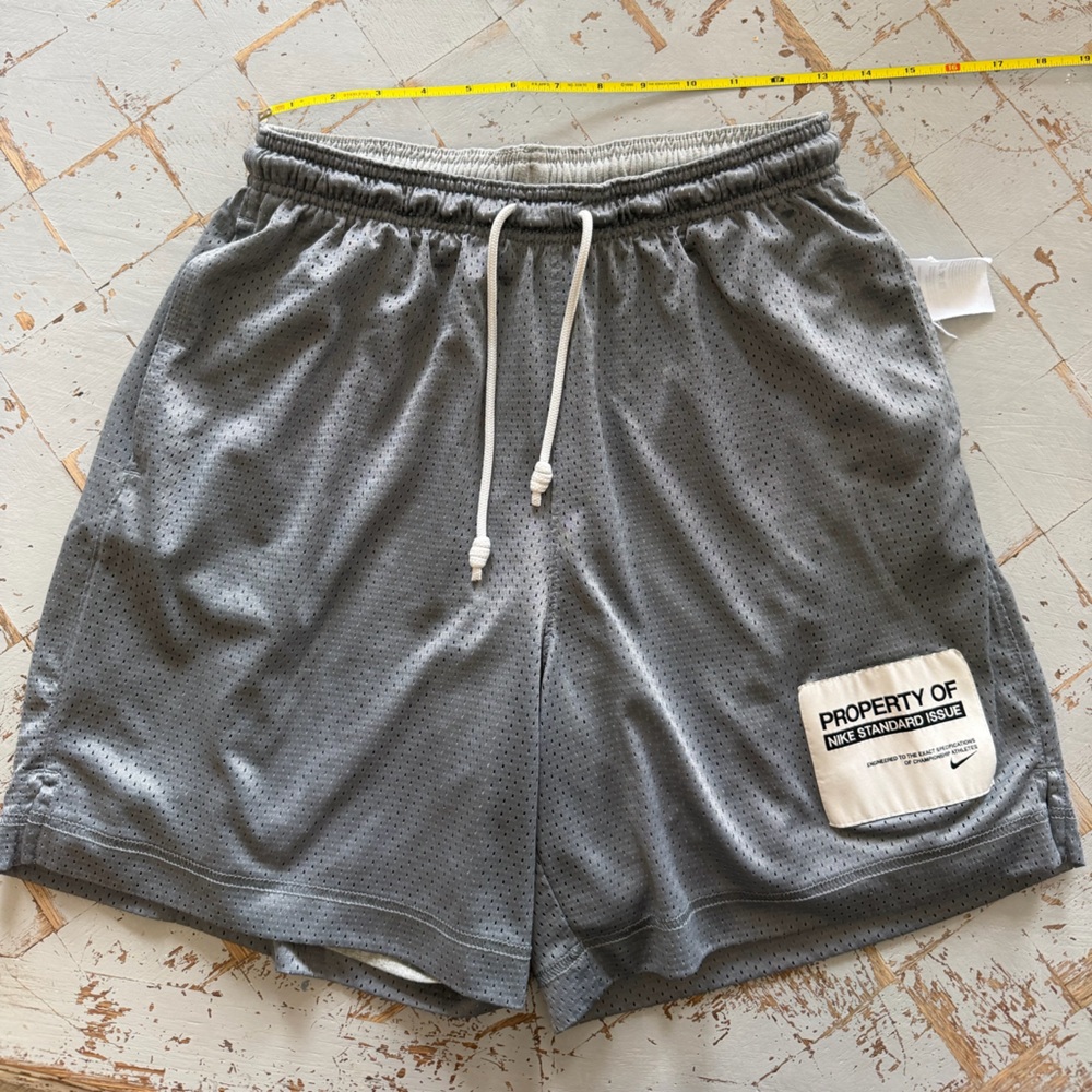 Nike Reversible Athletic Gray Men's Shorts